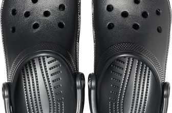 Review of Crocs Unisex-Adult Classic Clogs (Black, Men 11/Women 13)